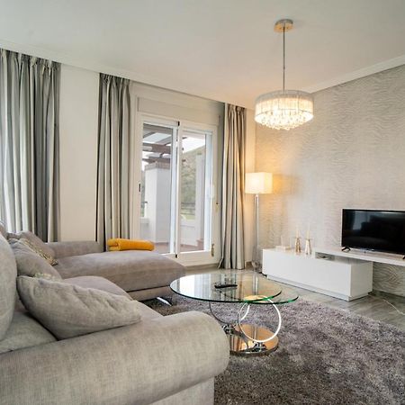El Lago De Los Arqueros 2 Bedrooms Penthouse En Benahavis Bagian luar foto