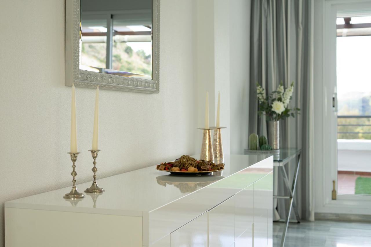El Lago De Los Arqueros 2 Bedrooms Penthouse En Benahavis Bagian luar foto