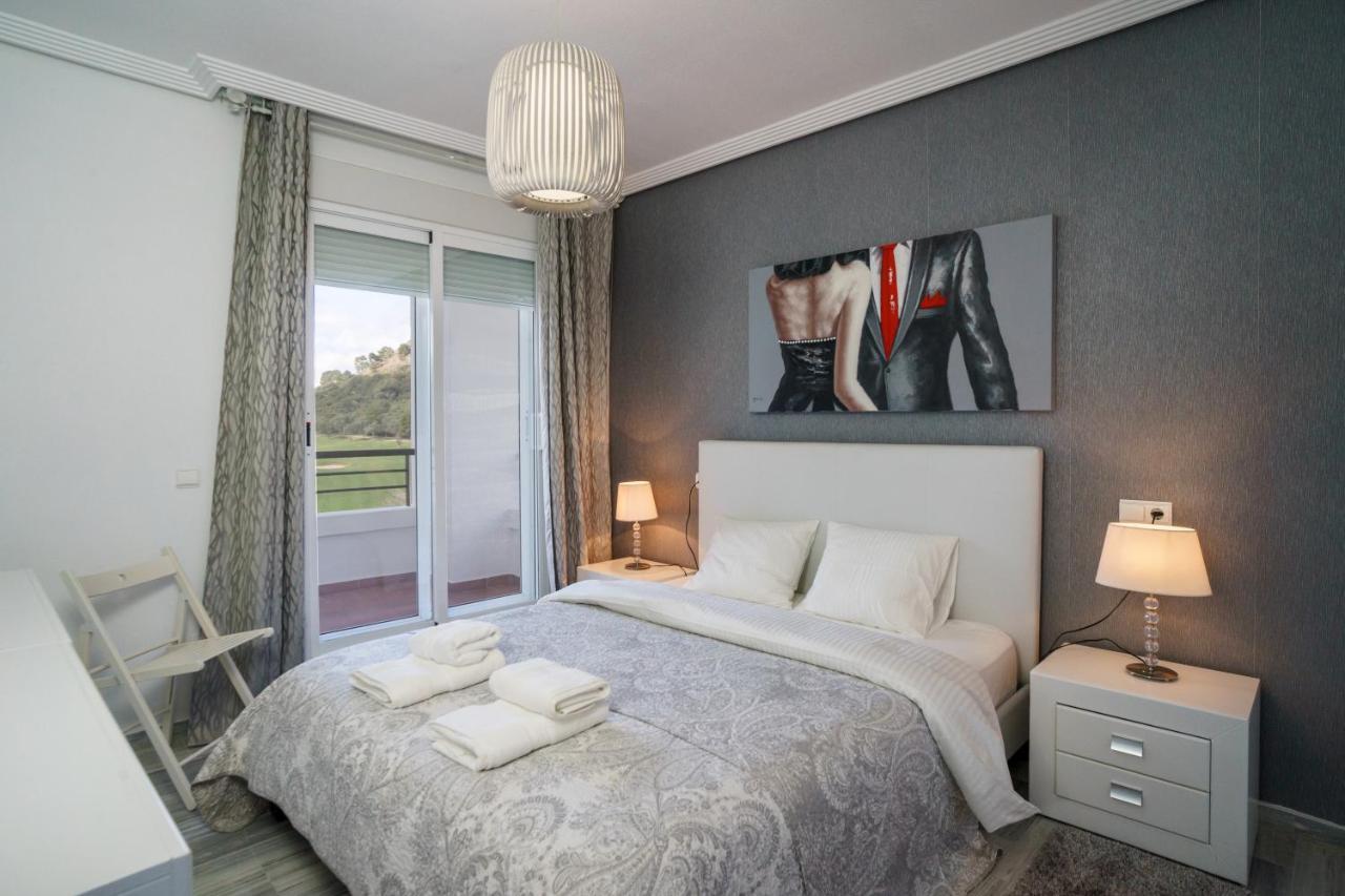 El Lago De Los Arqueros 2 Bedrooms Penthouse En Benahavis Bagian luar foto